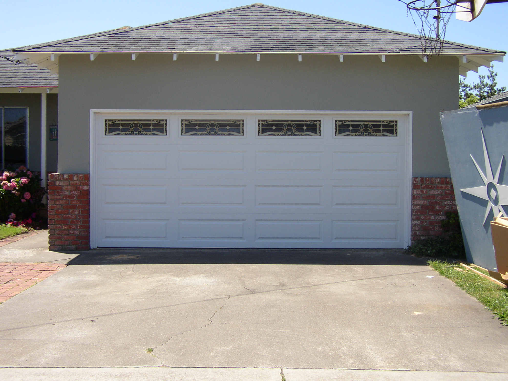 Garage Door Repair in Sacramento - Call Us at 916-472-0507!