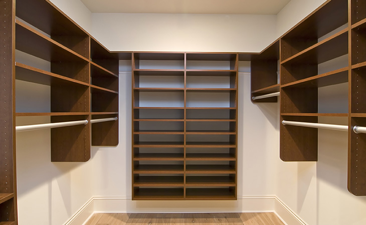 Custom Shelves And Closets